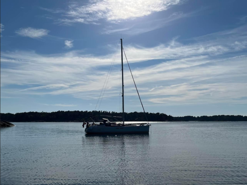 Gjennom Göta kanal med seilbåt