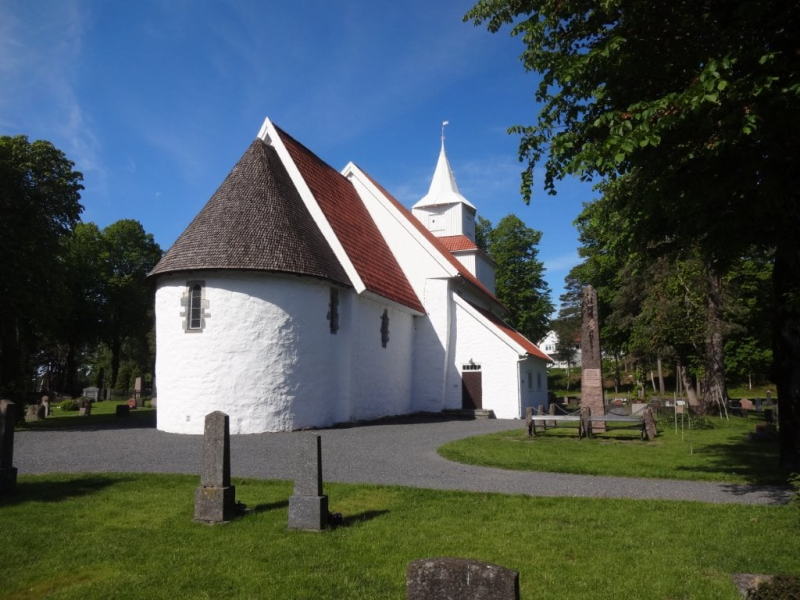 "Bedriftsbesøk" til Fjære kirke